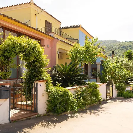 Apartamento Sweet Holidays - Lemon - Casa Con Giardino A Pochi Minuti Da San Teodoro *