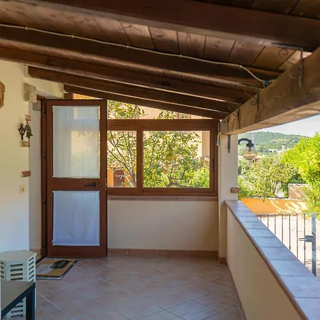 Apartamento Sweet Holidays - Lemon - Casa Con Giardino A Pochi Minuti Da San Teodoro *