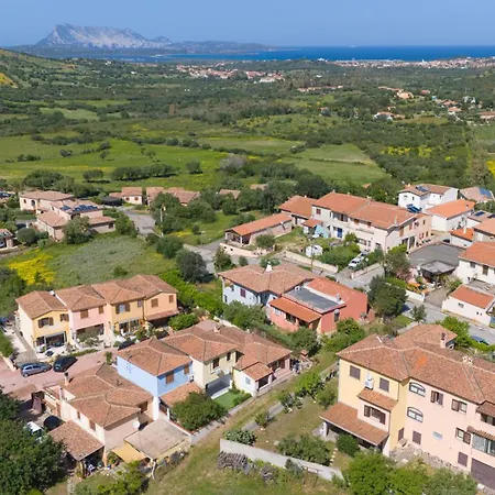 Sweet Holidays - Lemon - Casa Con Giardino A Pochi Minuti Da San Teodoro